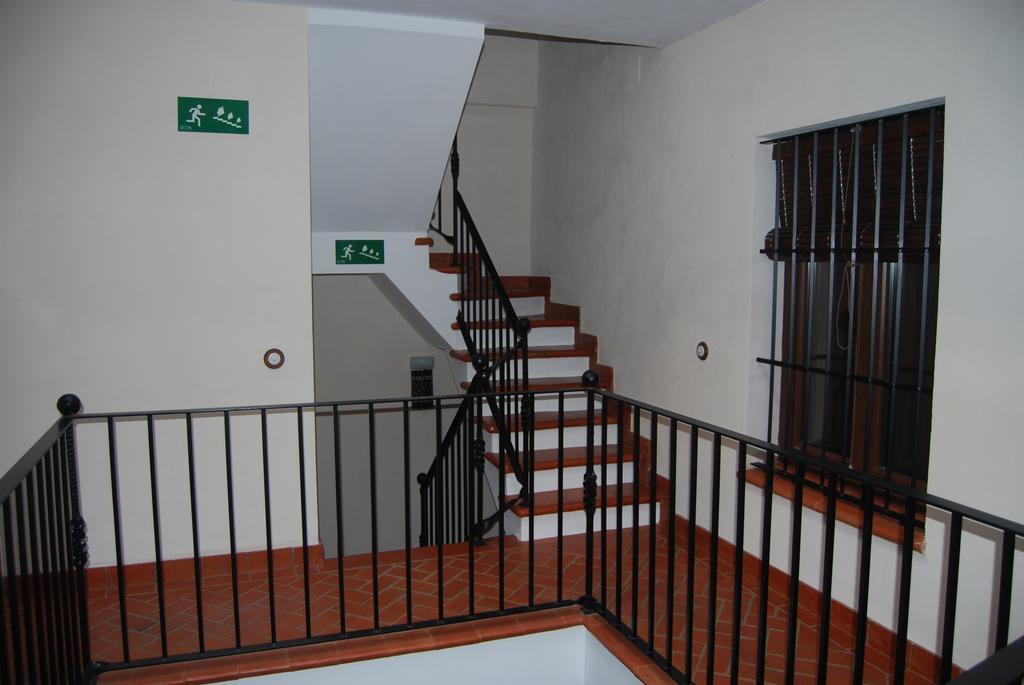 Apartamentos Bodeguetas Constantina Exterior foto